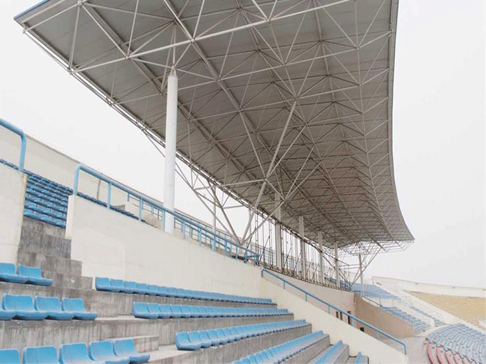 阜康四小体育馆网架